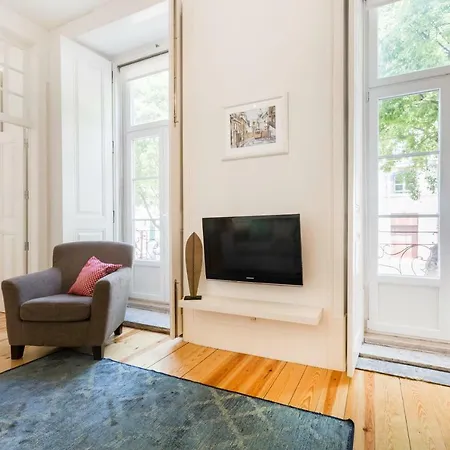 Casa Largo De Santo Antonio Da Se 8 *