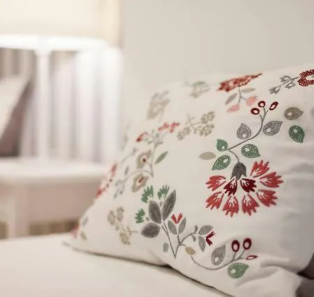 Casa Largo De Santo Antonio Da Se 8 Lizbona